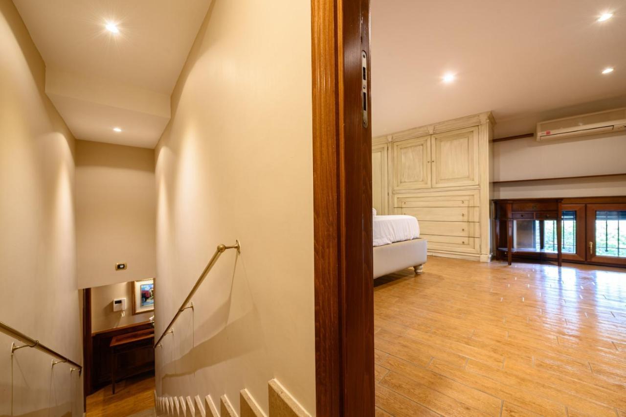 Toto E Peppino Family House Apartment Napoli Bagian luar foto