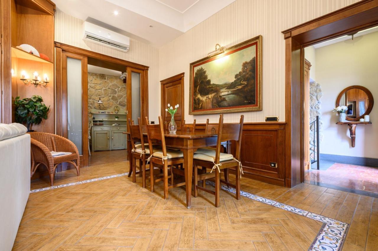 Toto E Peppino Family House Apartment Napoli Bagian luar foto